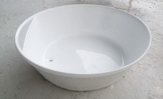 circle bathtub, circle tub