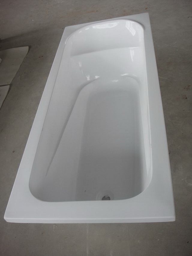 How Much Is A Bathtub : Tips From the Pros on Painting Bathtubs and