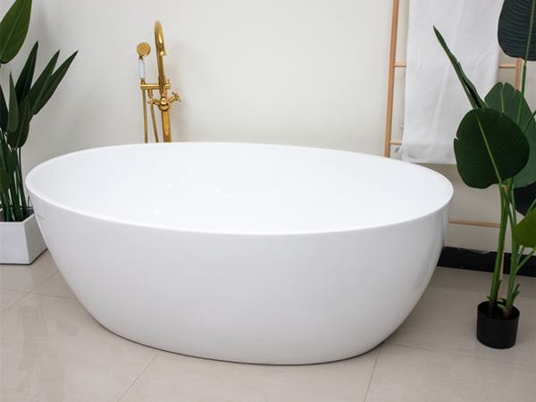 Glossy Acrylic Freestanding Bathtub