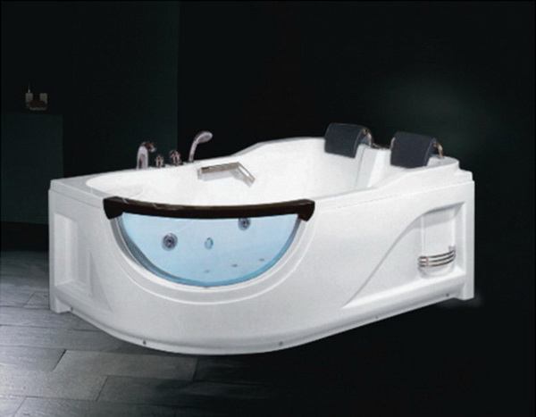 Luxury Bathtubs in bathroom