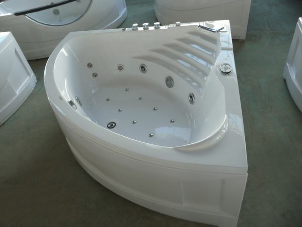 Corner jacuzzi bath tub, 1500 x 1500 corner bath with whirlpool and air jets