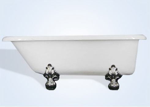 clawfoot bathtub