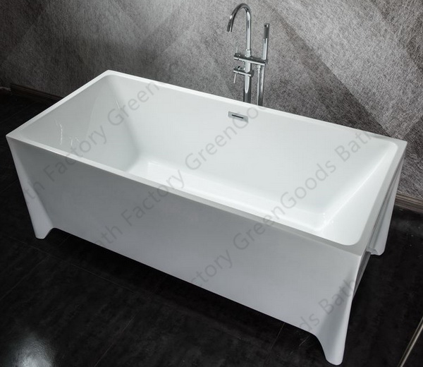 High-Heeled Shoes Bathtub